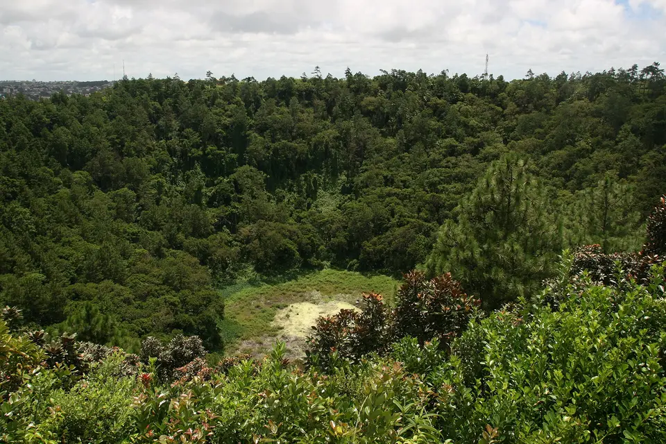 Trou aux Cerfs vulkāna krāteris
